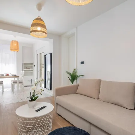 Kovac Family Apartment Makarska