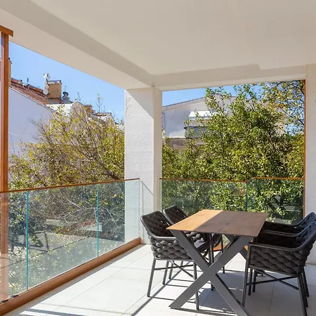 Kovac Family * Макарська