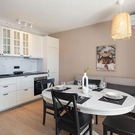 Апартаменти Kovac Family *